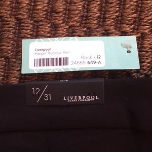 NWT Liverpool Harper Bootcut Pant size 12/31